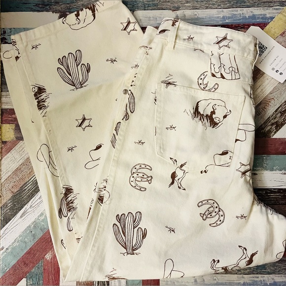Cali1850 Pants - Cali 1850 Western All Over Printed Barrel Pants NWT Relaxed Crop Ivory/Brown 11
